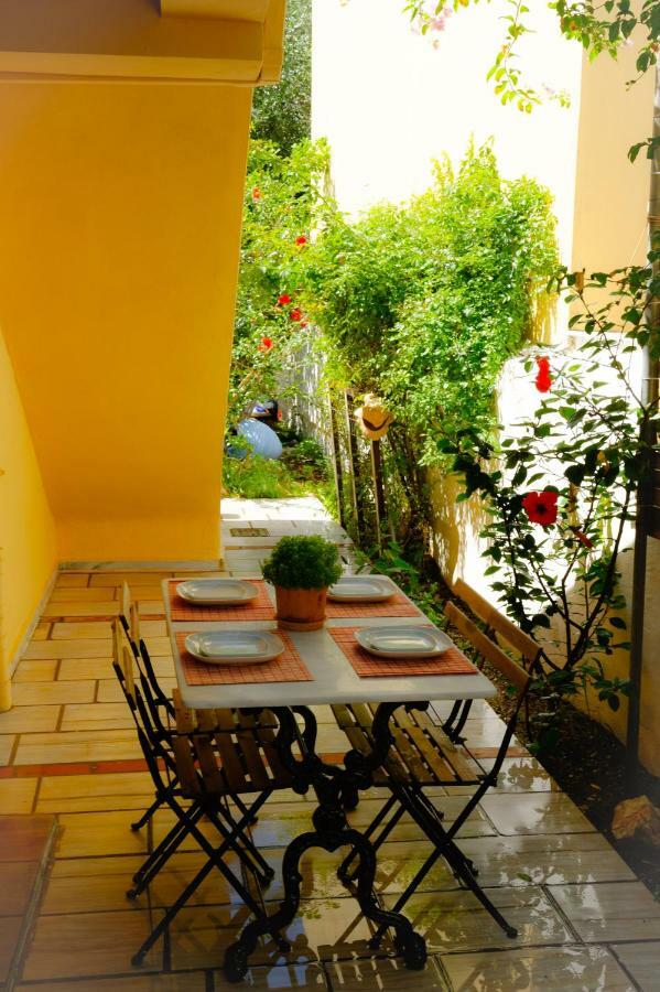House With Garden Near The Sea Apartment Agia Efimia Екстериор снимка