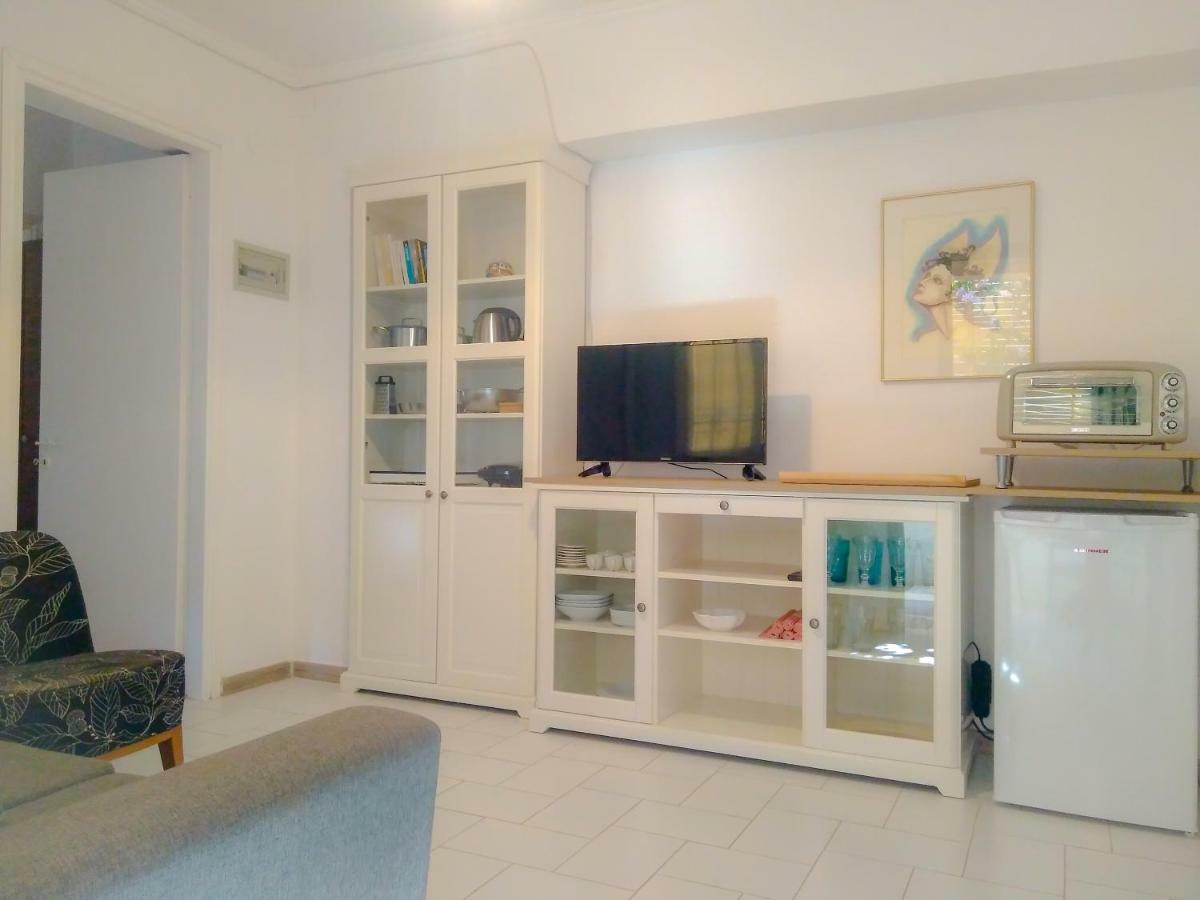 House With Garden Near The Sea Apartment Agia Efimia Екстериор снимка