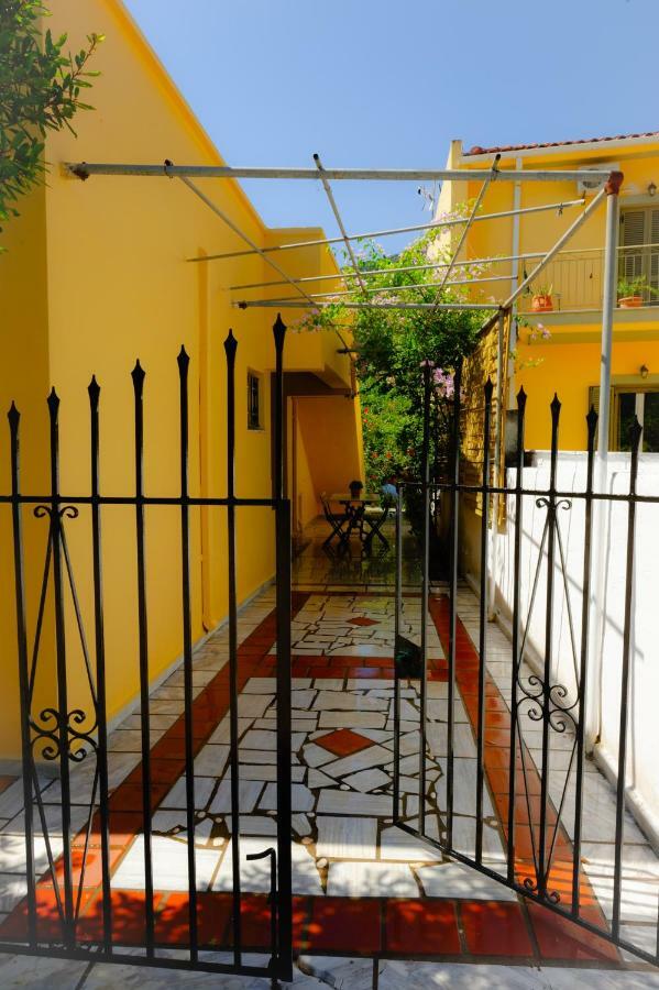 House With Garden Near The Sea Apartment Agia Efimia Екстериор снимка